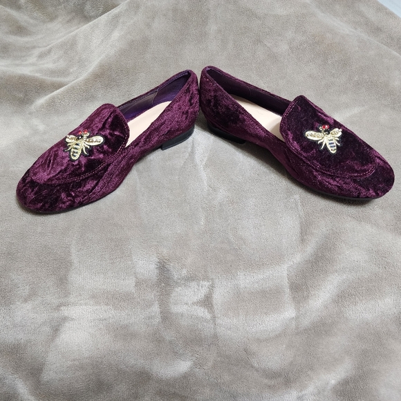 Aldo Caveny Velvet Loafers Embroidered Bee Slip On Flats Women's Size 6.5 - Picture 7 of 12